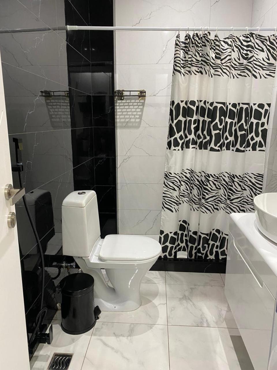 Apartment - "Exclusive" Tbilisi Zewnętrze zdjęcie